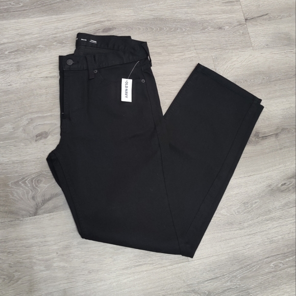 NWT Old Navy Loose Fit Built-In Flex Black Jeans - Picture 1 of 4